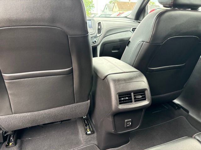 Used 2024 Chevrolet Equinox RS AWD/4WD image 17