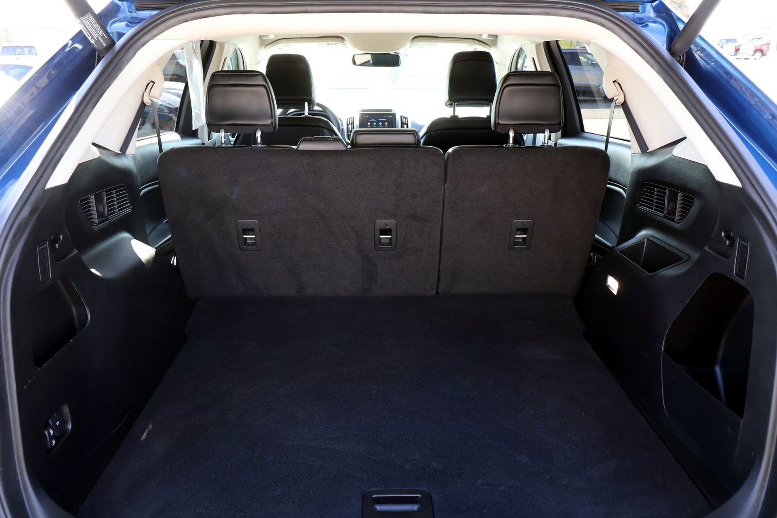 Used 2022 Ford Edge SEL w/ Convenience Package image 16