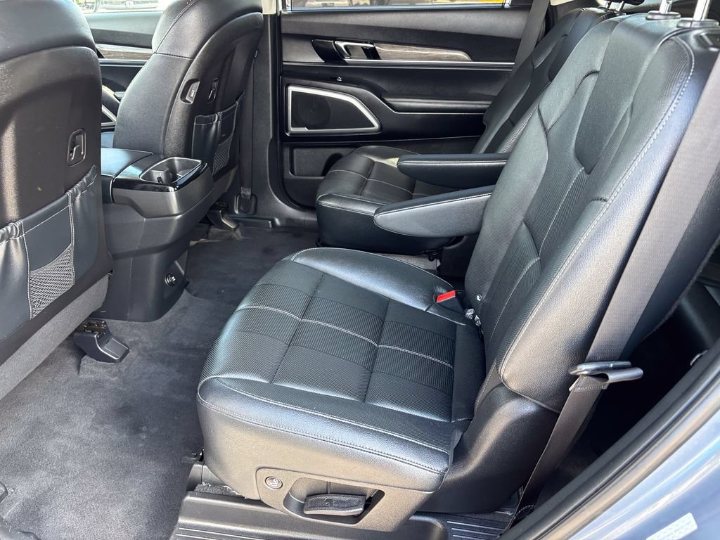Used 2022 Kia Telluride EX w/ EX Premium Package FWD image 49