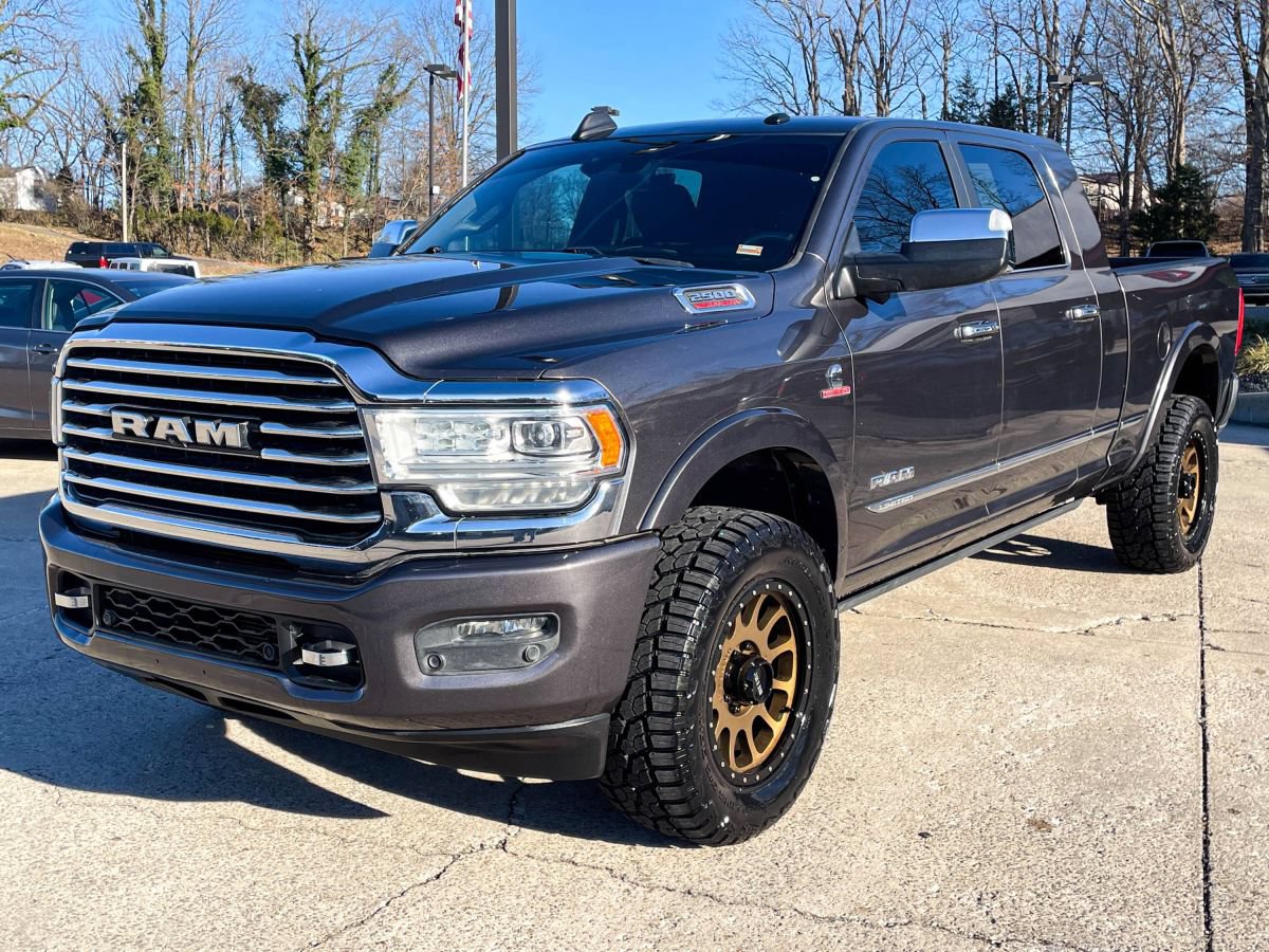 Used 2019 RAM 2500 Limited AWD/4WD image 1