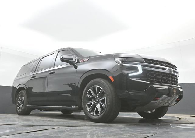 Used 2021 Chevrolet Suburban Z71 w/ Z71 Off-Road Package AWD/4WD image 27