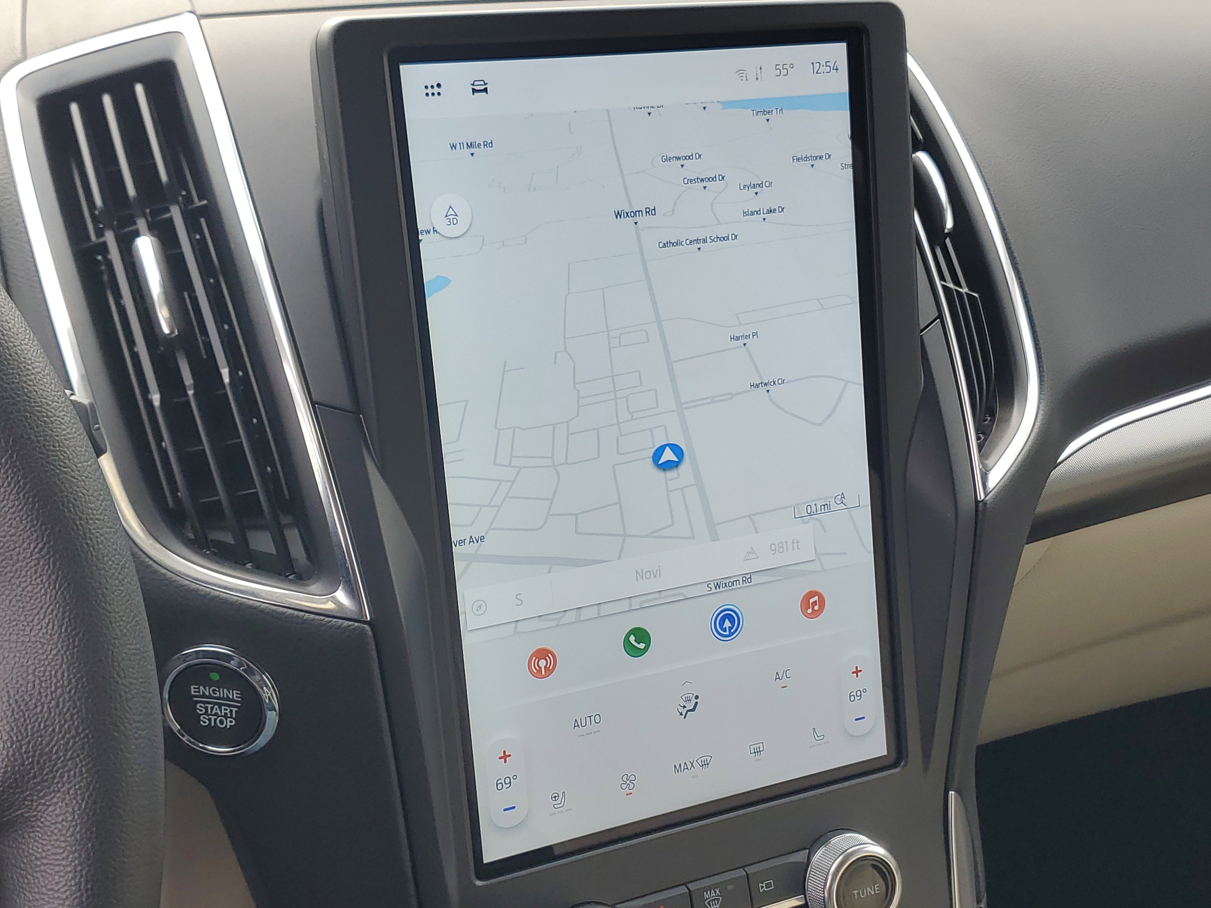 Used 2024 Ford Edge Titanium w/ Equipment Group 301A image 17