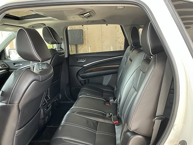 Used 2017 Acura MDX w/ Advance & Entertainment Pac FWD image 15