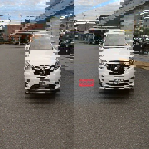 Used 2019 Buick Envision Essence FWD image 3