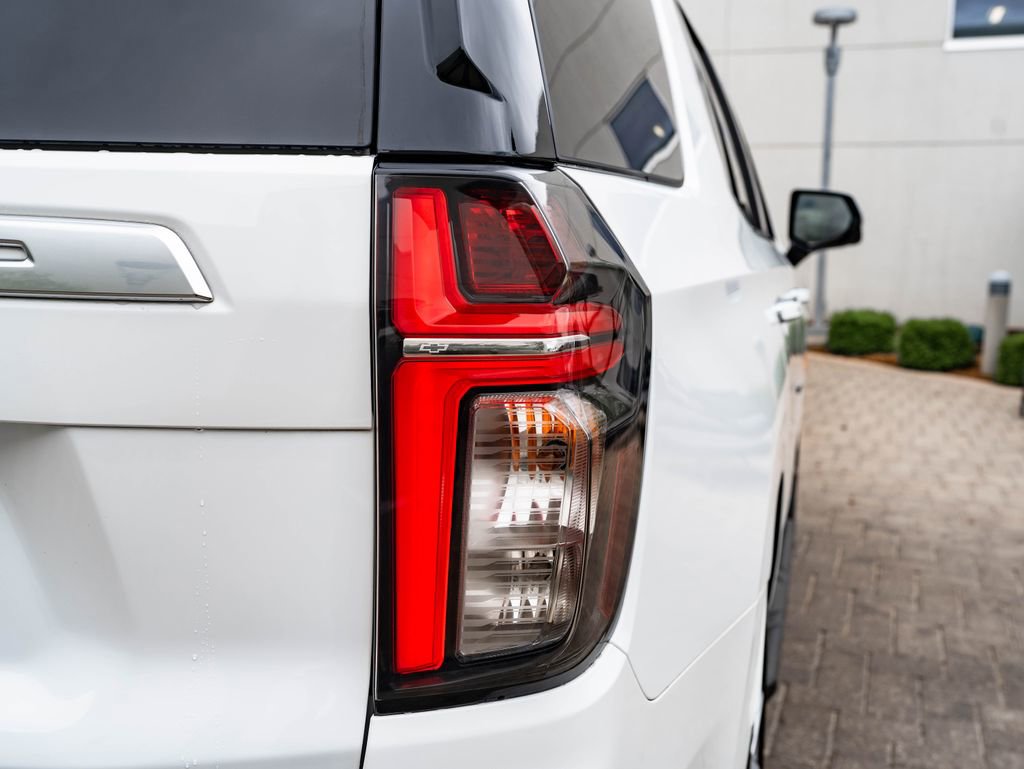 Used 2021 Chevrolet Tahoe High Country w/ Max Trailering Package AWD/4WD image 9