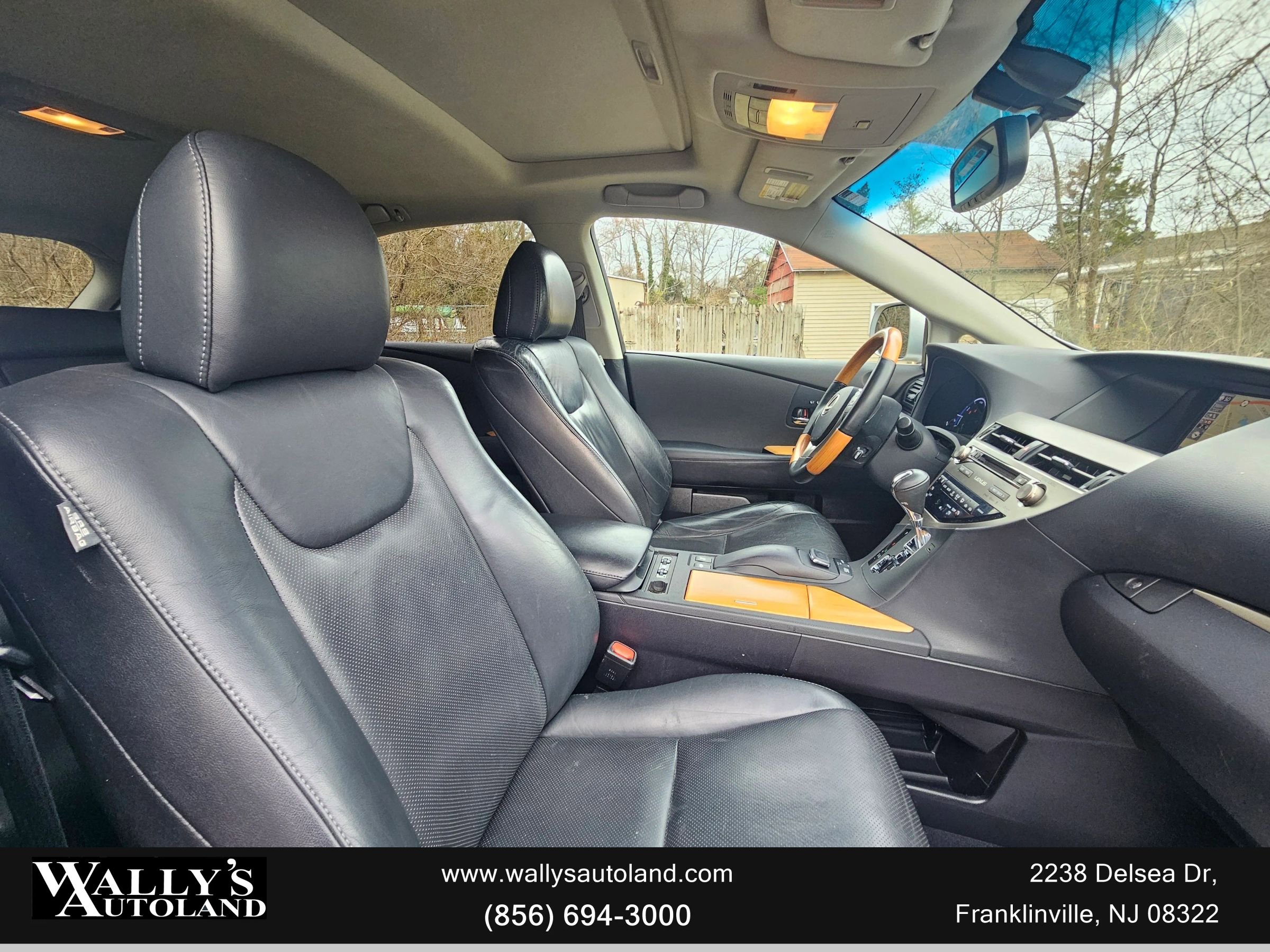 Used 2015 Lexus RX 450h AWD image 19