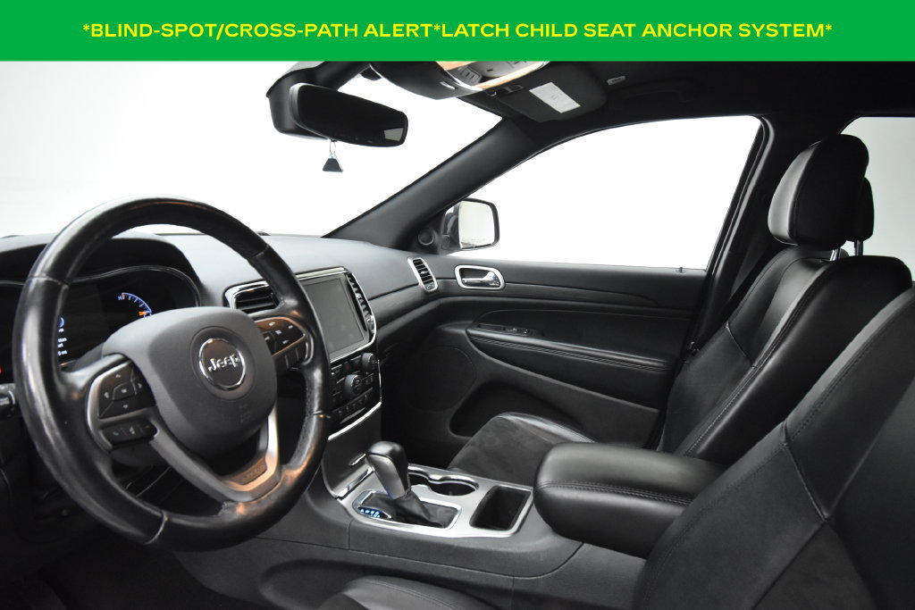 Used 2020 Jeep Grand Cherokee Altitude AWD/4WD image 6