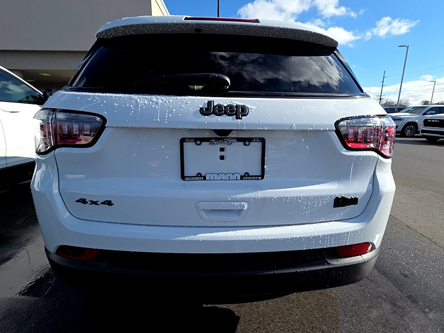 New 2026 Jeep Compass Latitude image 6