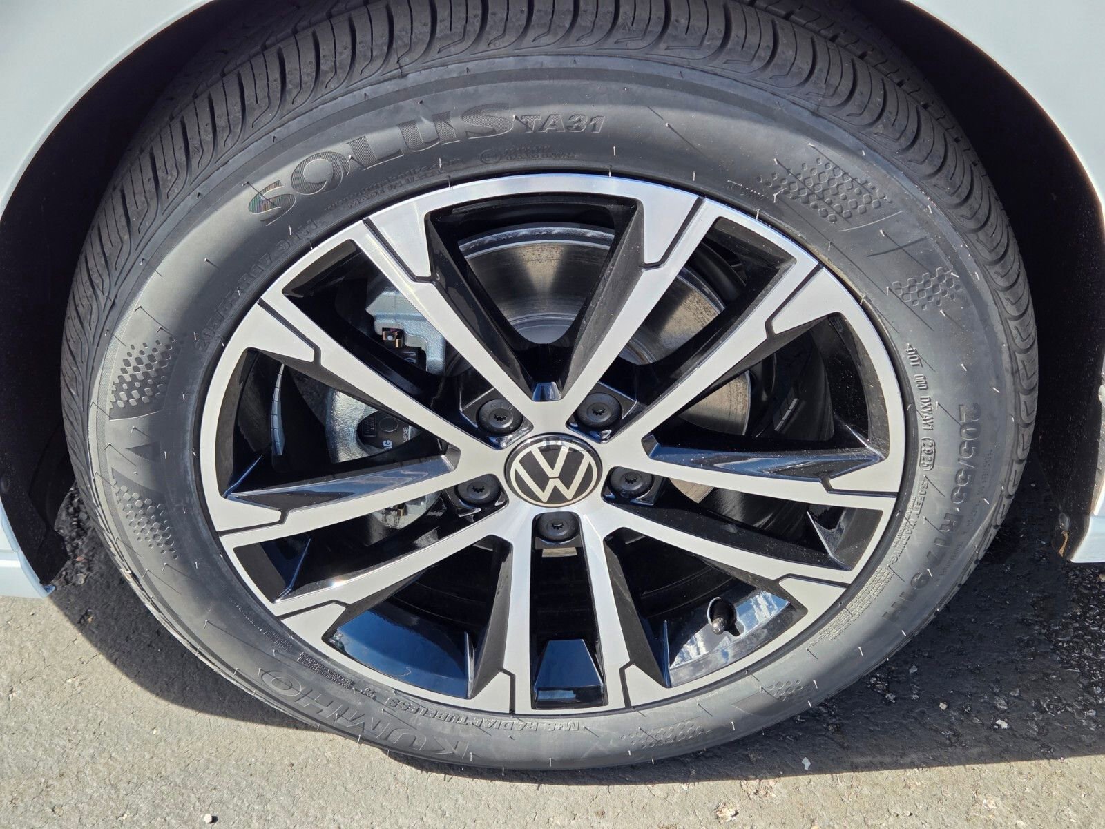New 2026 Volkswagen Jetta Sport FWD image 5
