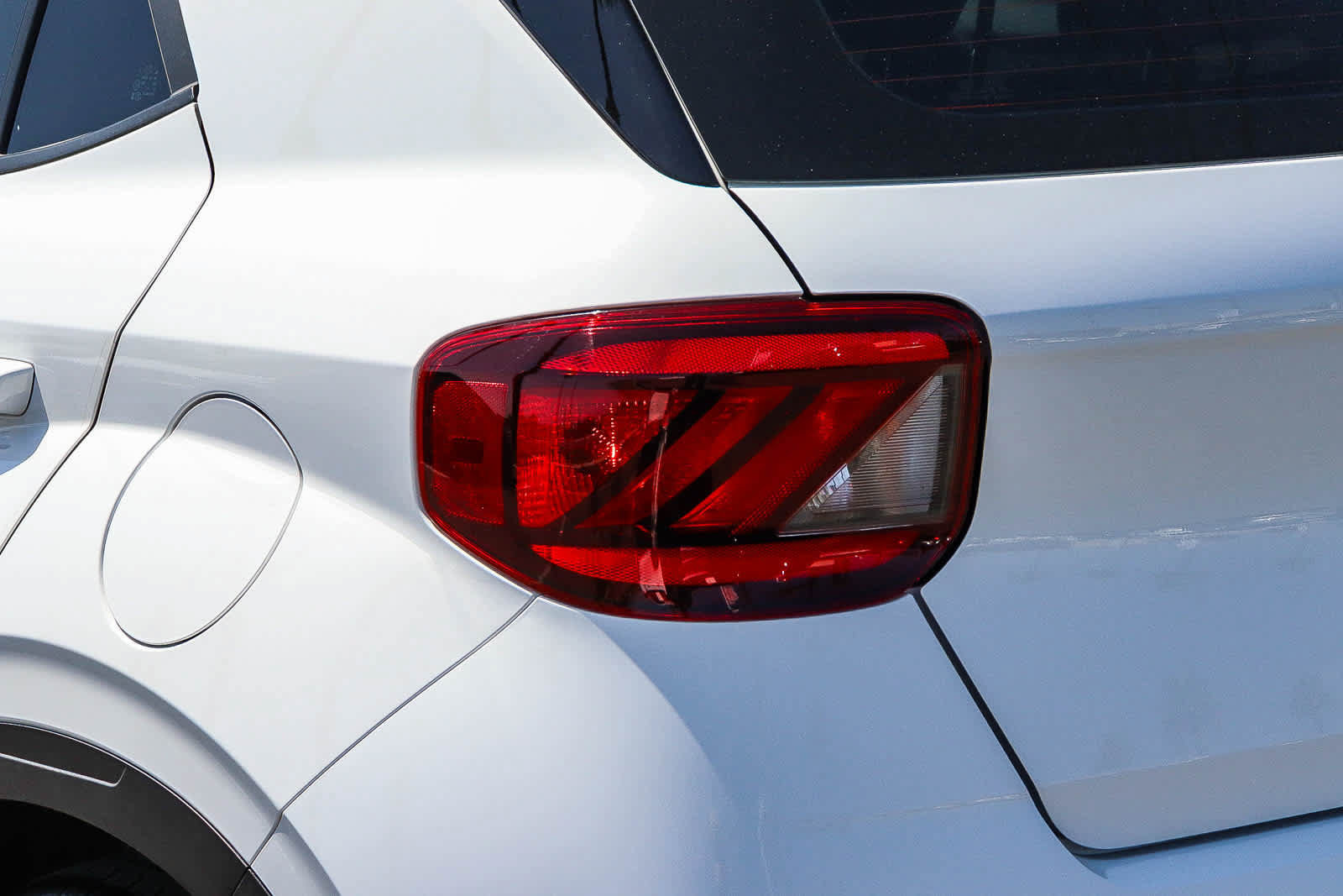 Used 2024 Hyundai Venue SEL FWD image 11