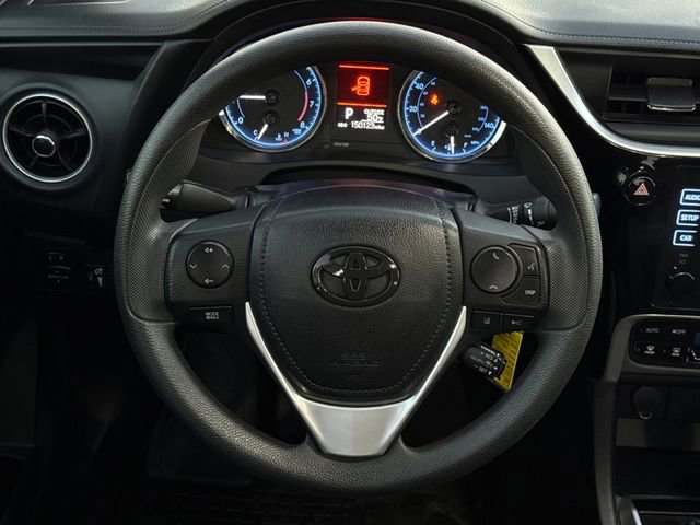 Used 2017 Toyota Corolla LE image 13
