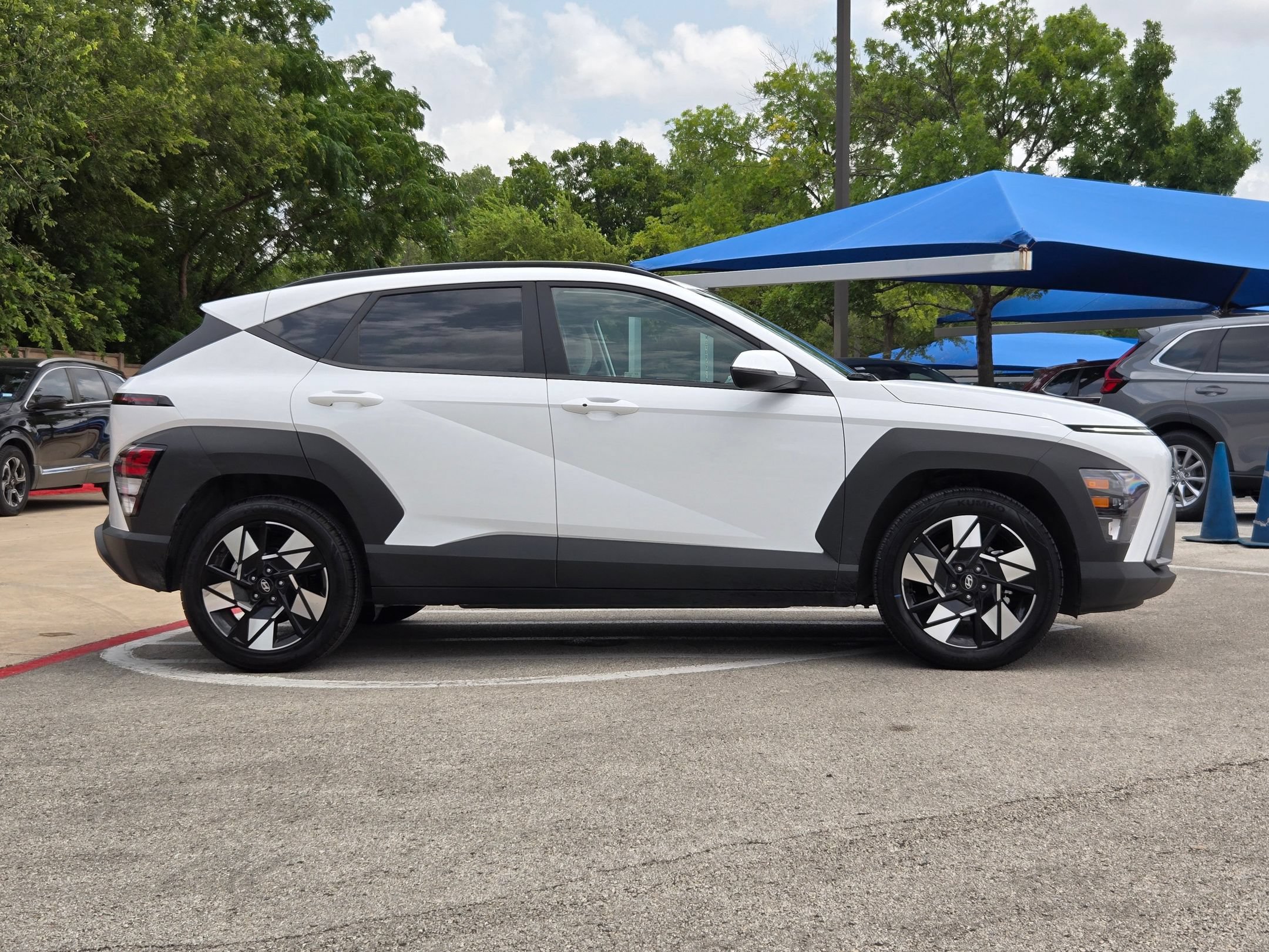 Used 2025 Hyundai Kona SEL FWD video 2