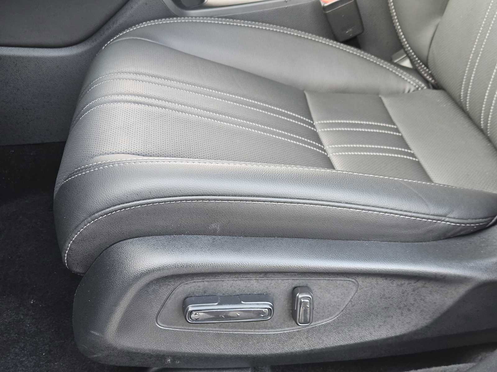 Used 2025 Honda HR-V EX-L image 22