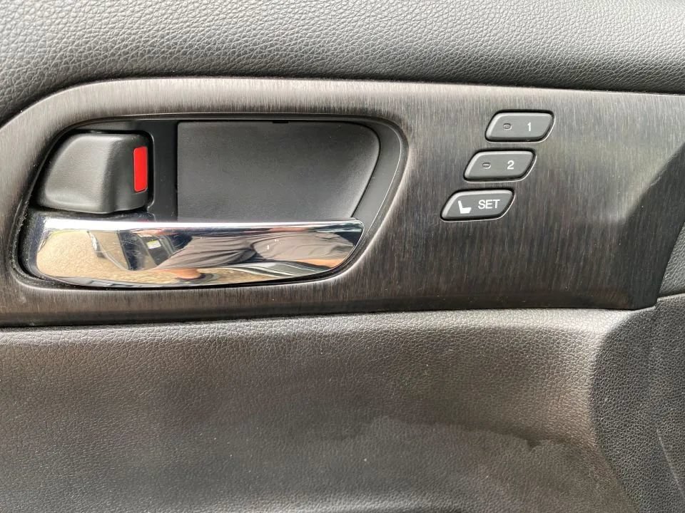 Used 2013 Honda Accord EX-L image 28