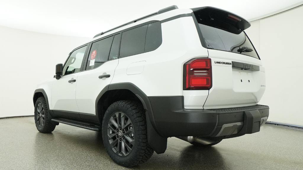 New 2027 Toyota XLT RWD image 24