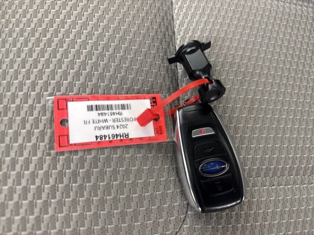 Used 2024 Subaru Forester Premium AWD/4WD image 27