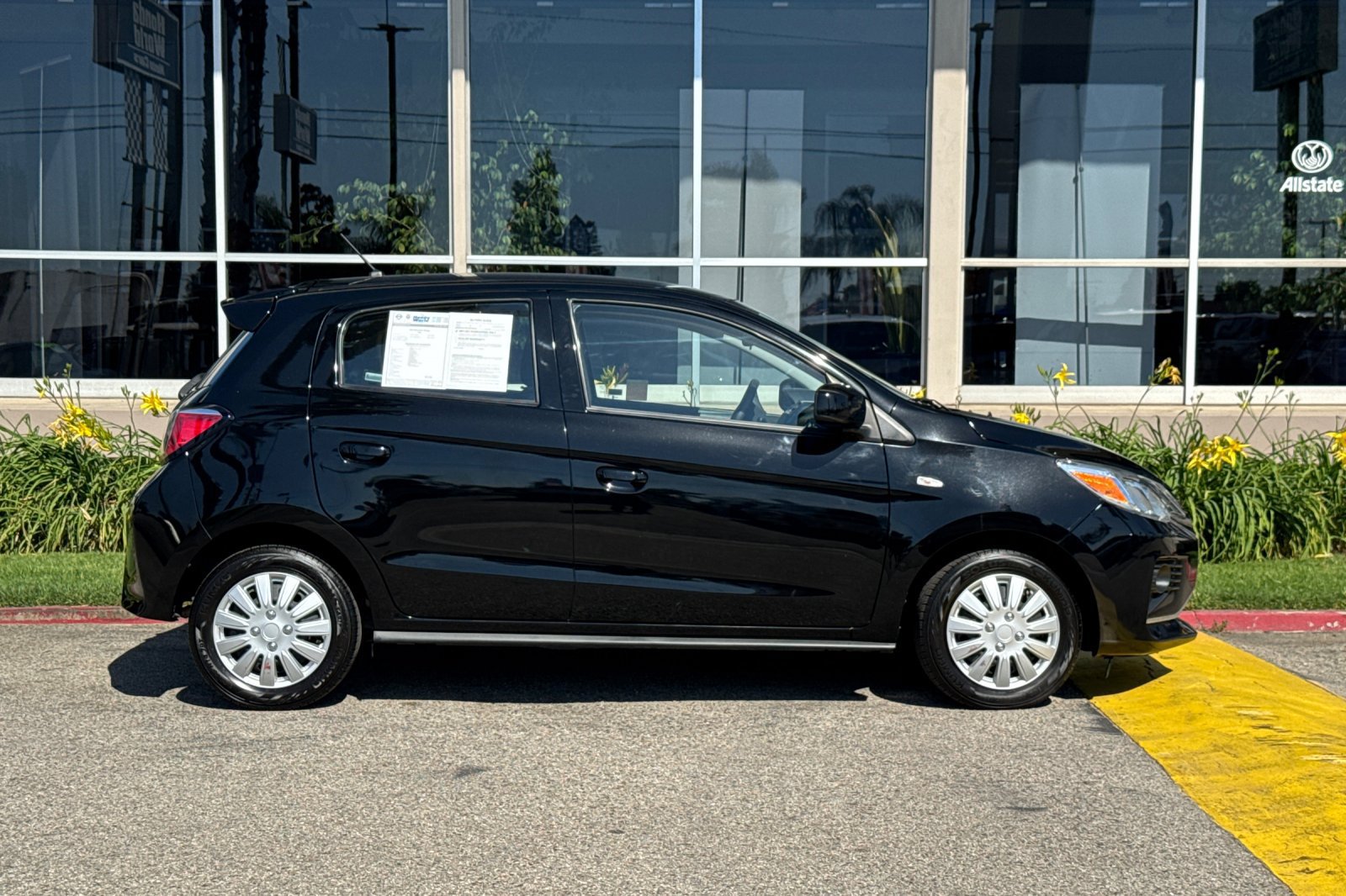 Used 2024 Mitsubishi Mirage ES FWD image 3
