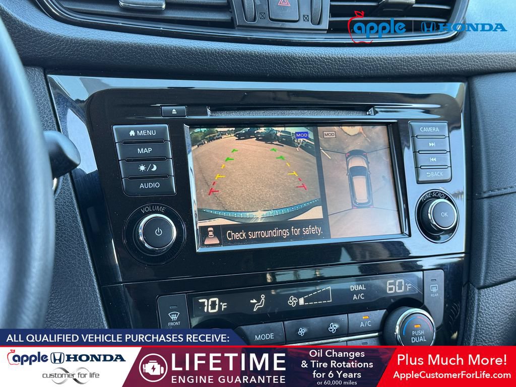 Used 2018 Nissan Rogue SV w/ Premium Package AWD/4WD image 13