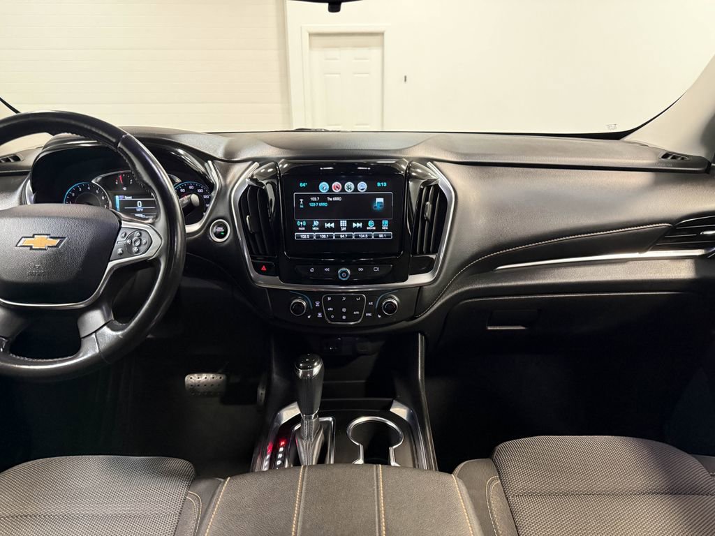 Used 2019 Chevrolet Traverse LT image 18