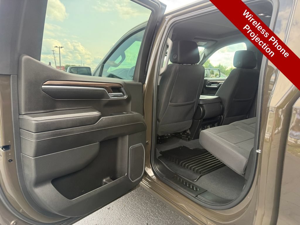 Used 2023 Chevrolet Silverado 1500 LT AWD/4WD image 32