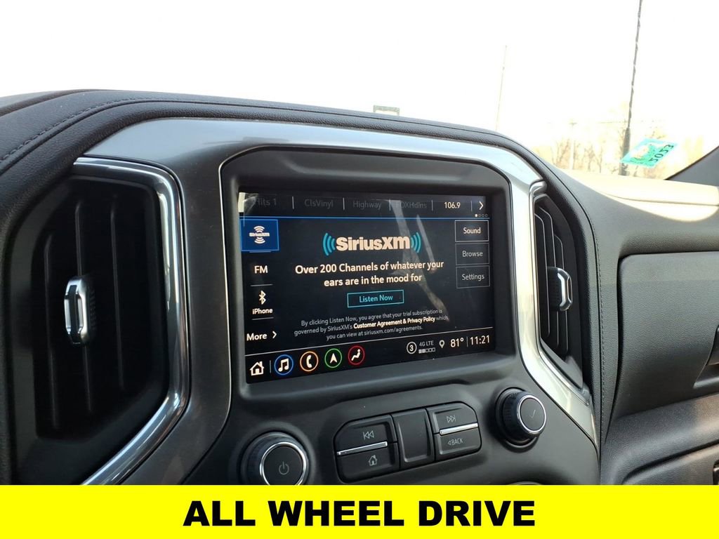 Used 2022 Chevrolet Silverado 2500 LTZ w/ LTZ Convenience Package AWD/4WD image 17