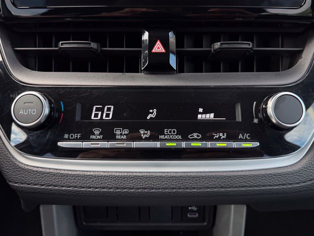 Used 2023 Toyota Corolla Cross LE FWD image 21