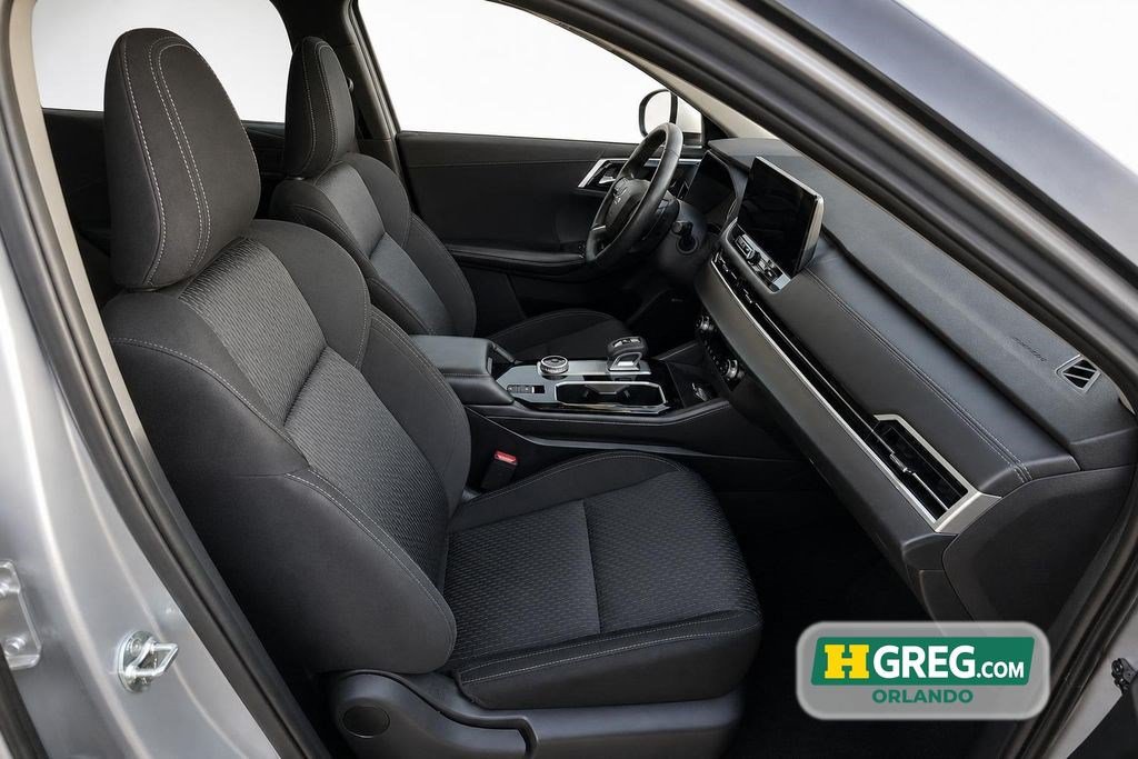 Used 2025 Mitsubishi Outlander ES FWD image 15
