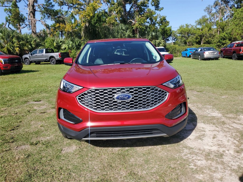 Used 2024 Ford Edge SEL image 5