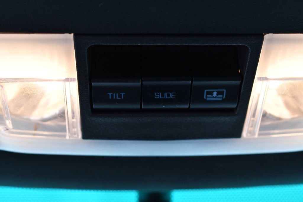 Used 2014 Ford Explorer XLT w/ Equipment Group 202A image 35