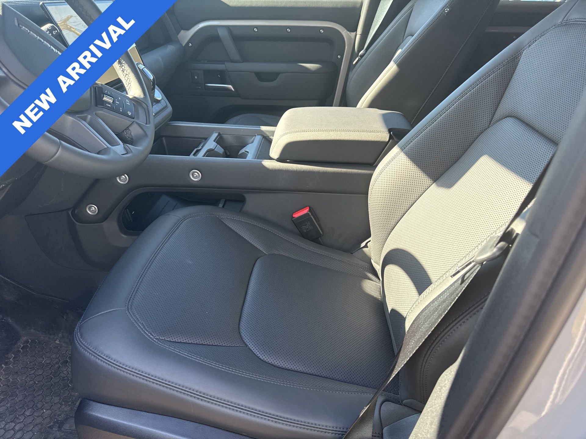 Used 2026 Land Rover Defender 110 S image 6