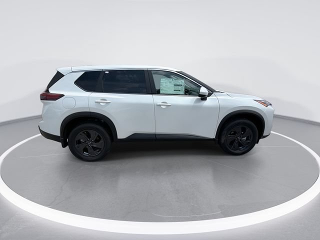 New 2026 Nissan Rogue SV w/ Cold Weather Package AWD/4WD image 9
