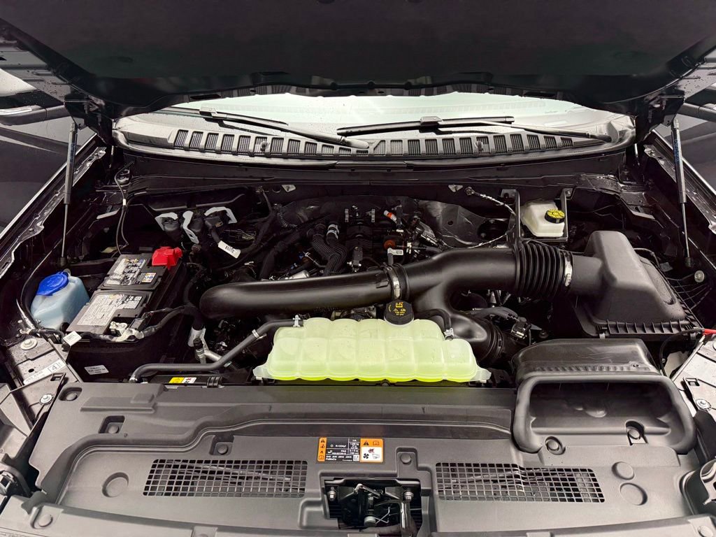 New 2026 Ford Expedition Max Platinum image 7