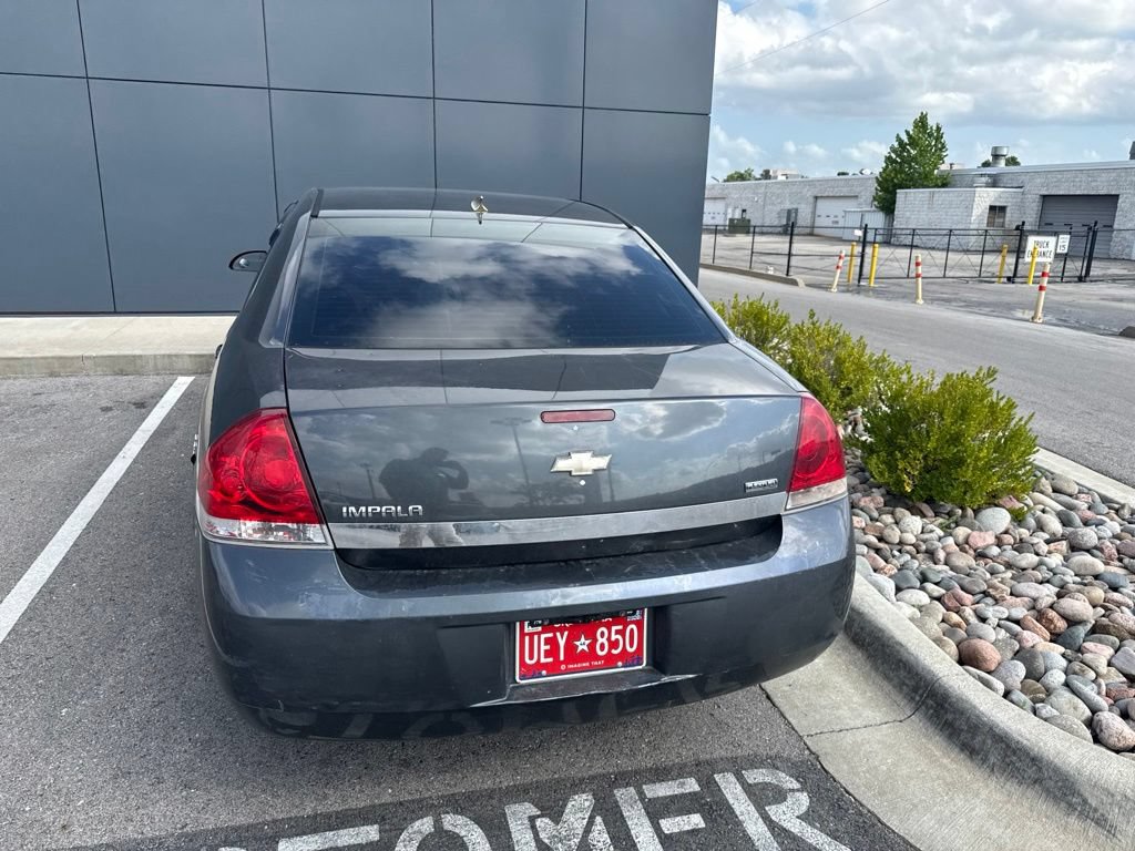 Used 2011 Chevrolet Impala LS FWD image 5