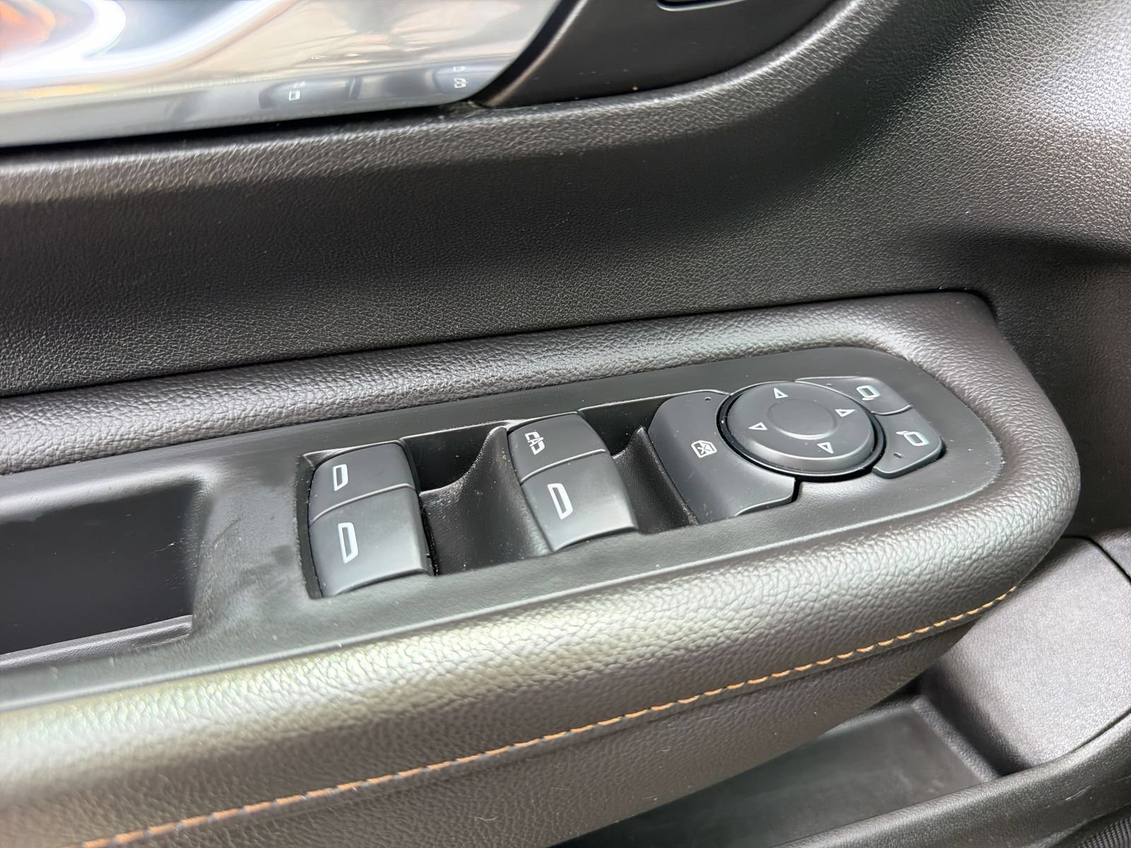 Used 2019 GMC Terrain SLE w/ Driver Convenience Package FWD image 22