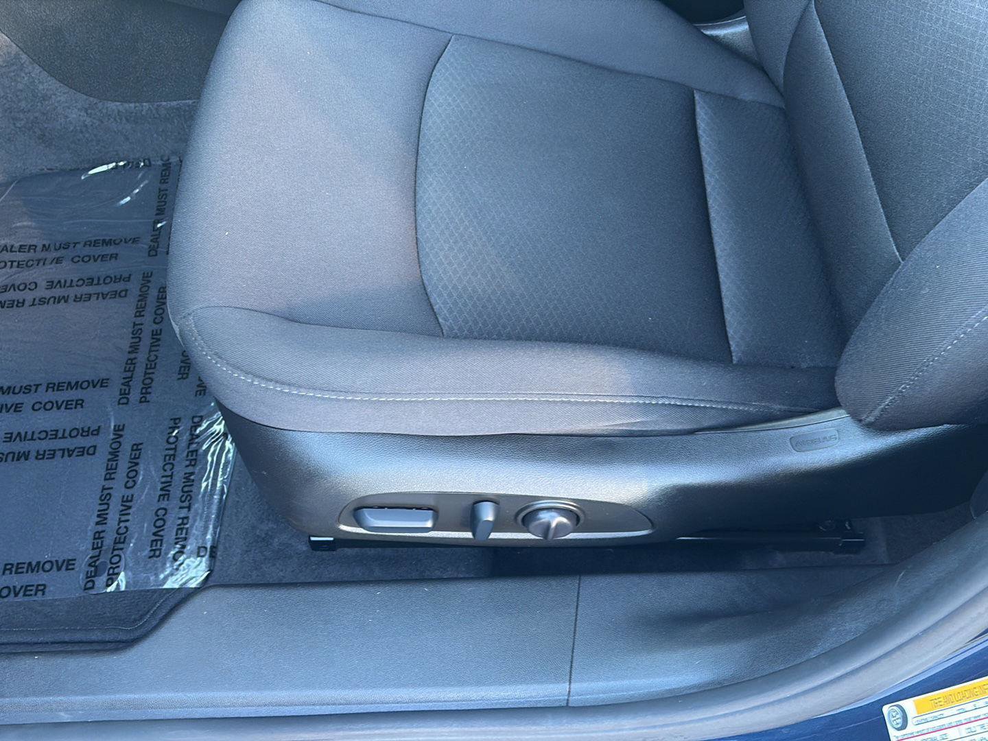 Used 2022 Chevrolet Malibu LT FWD image 18