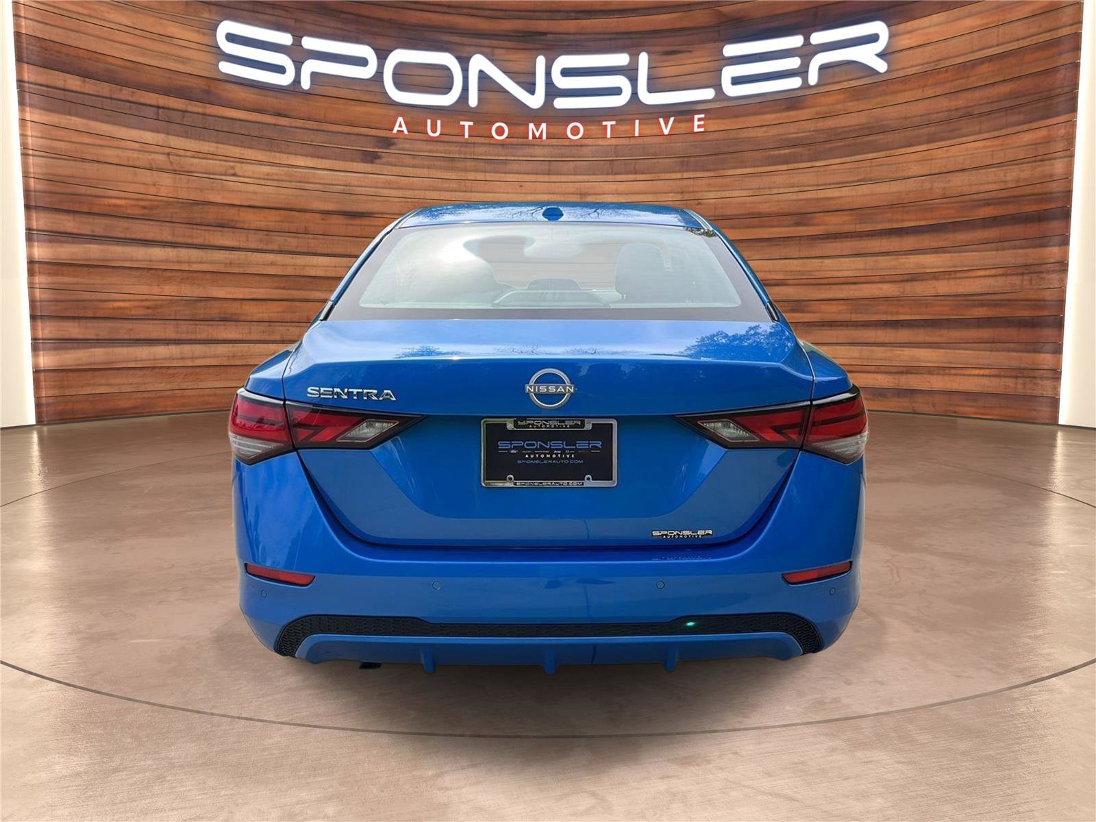 Used 2025 Nissan Sentra SV FWD image 6