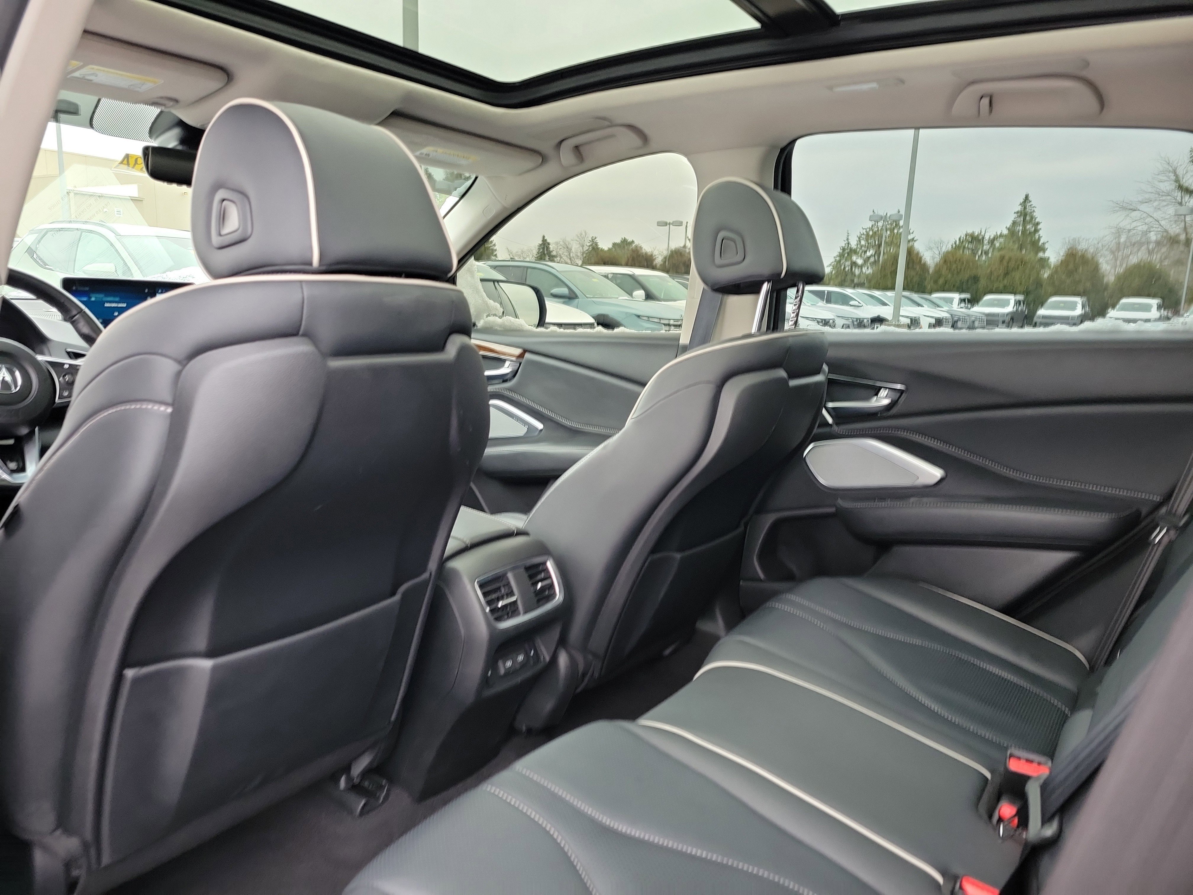 Used 2021 Acura RDX AWD w/ Advance Package image 14