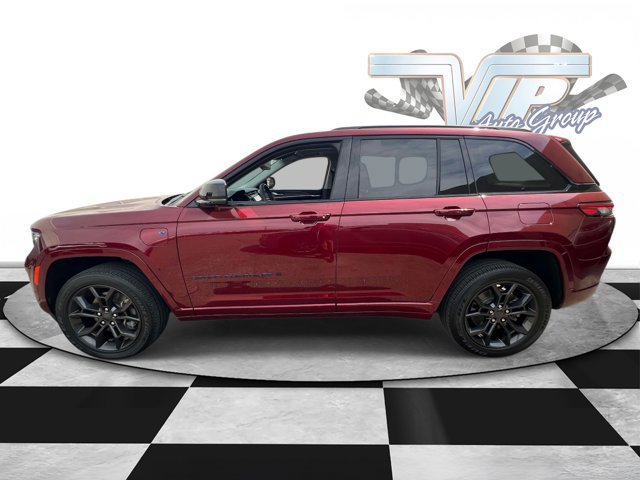 Used 2023 Jeep Grand Cherokee 30th Anniversary image 5