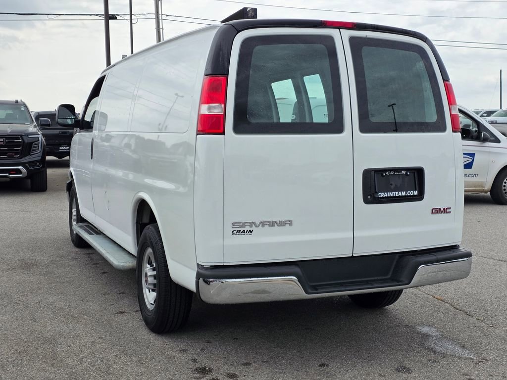 Used 2024 GMC Savana 2500 w/ Driver Convenience Package image 5