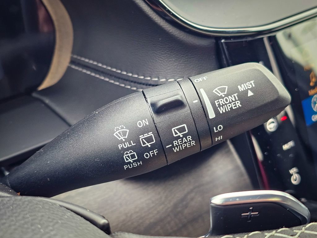 New 2026 Jeep Grand Cherokee Laredo image 17