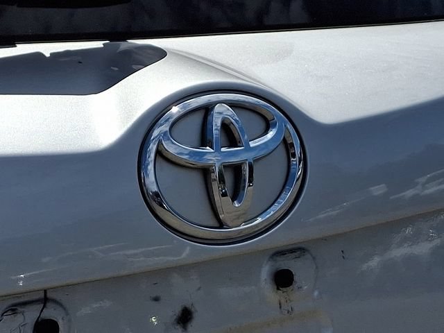 Used 2014 Toyota RAV4 XLE AWD/4WD image 30