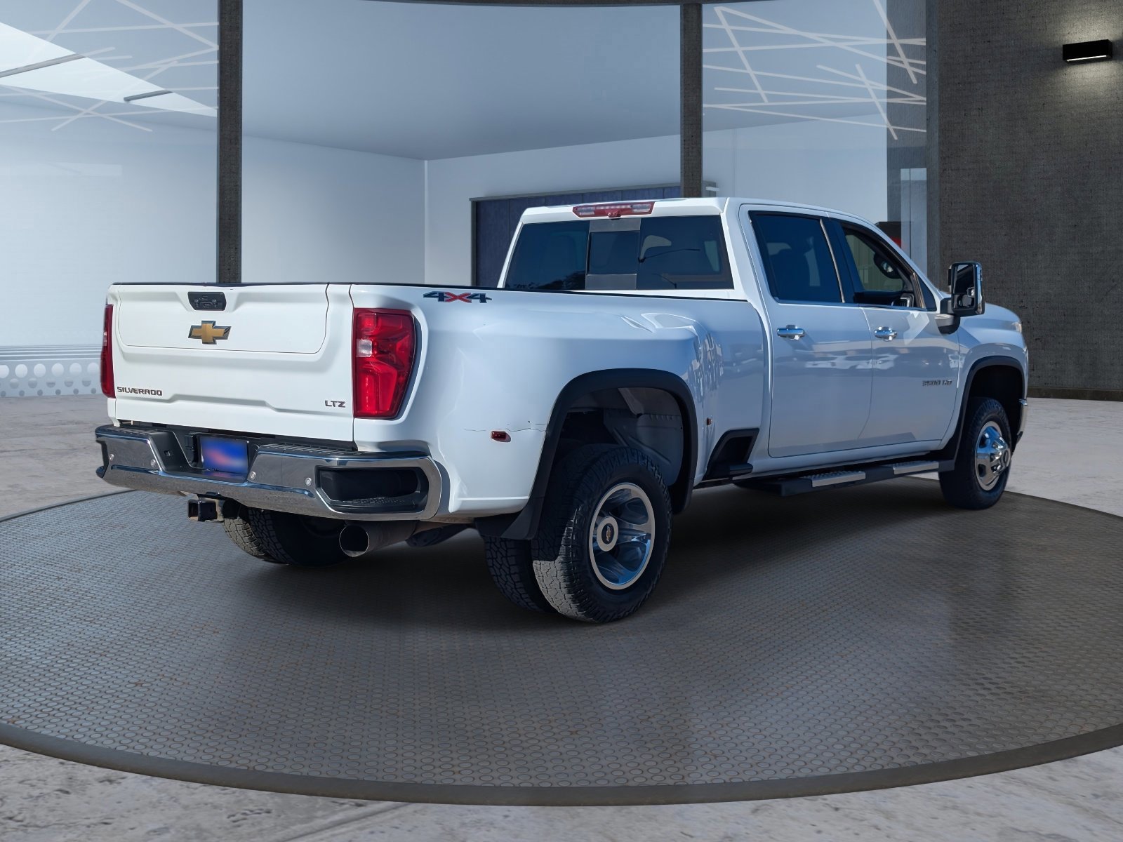 Used 2022 Chevrolet Silverado 3500 LTZ w/ LTZ Plus Package image 6