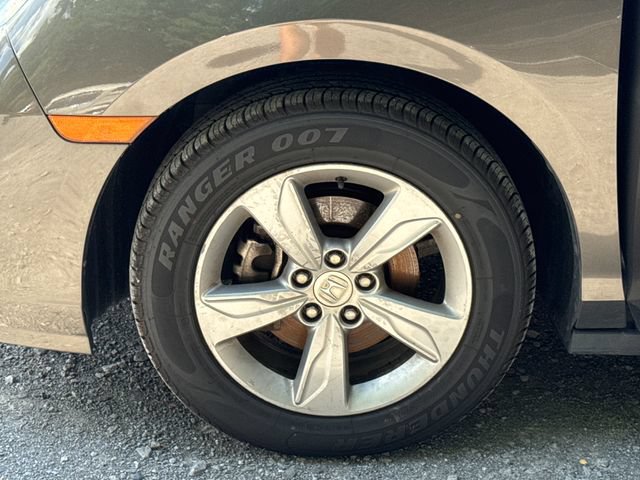 Used 2021 Honda Odyssey Elite image 25