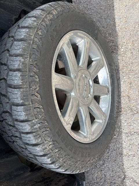 Used 2012 GMC Yukon Denali image 7