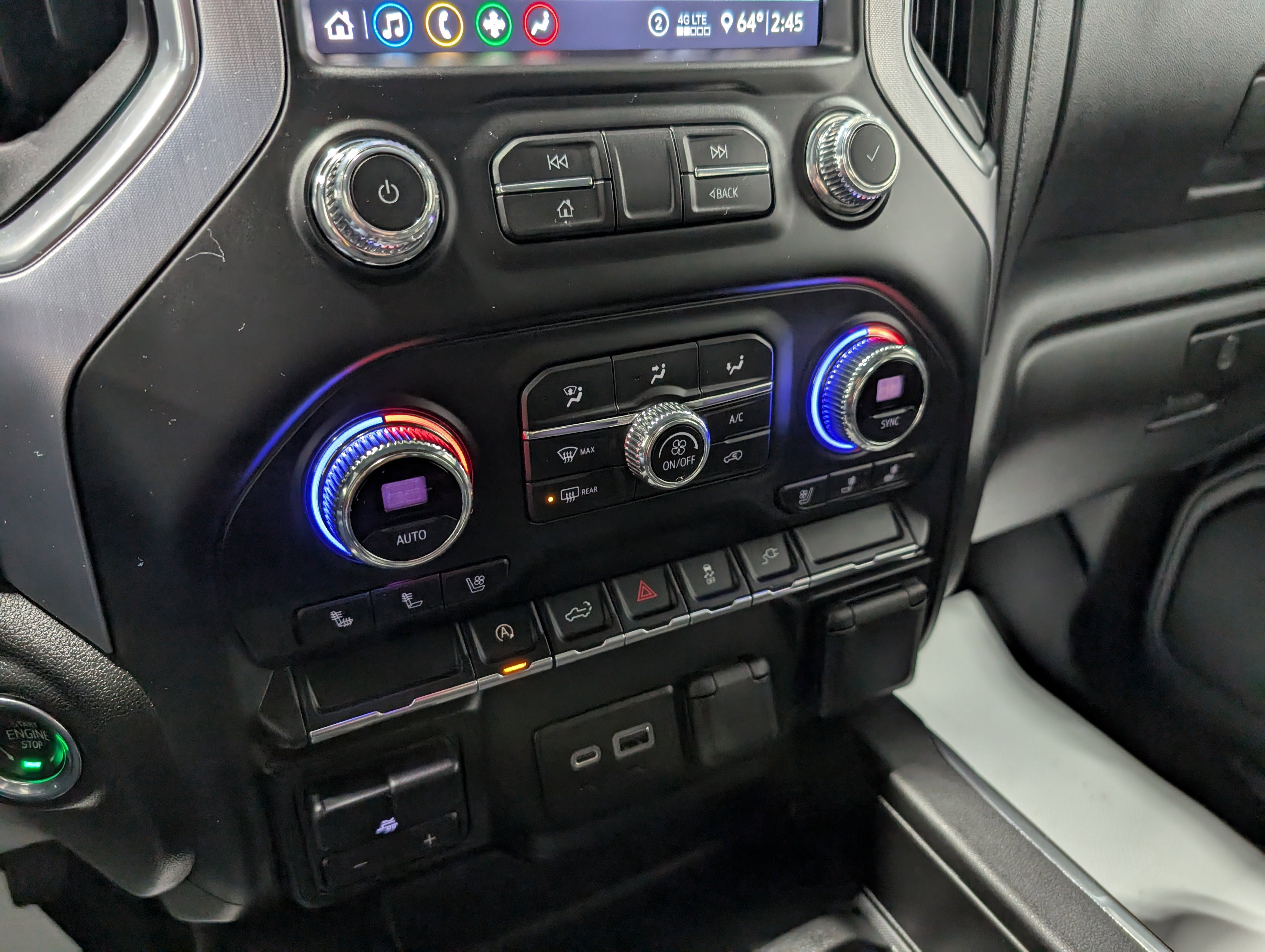 Used 2020 GMC Sierra 1500 SLT image 26