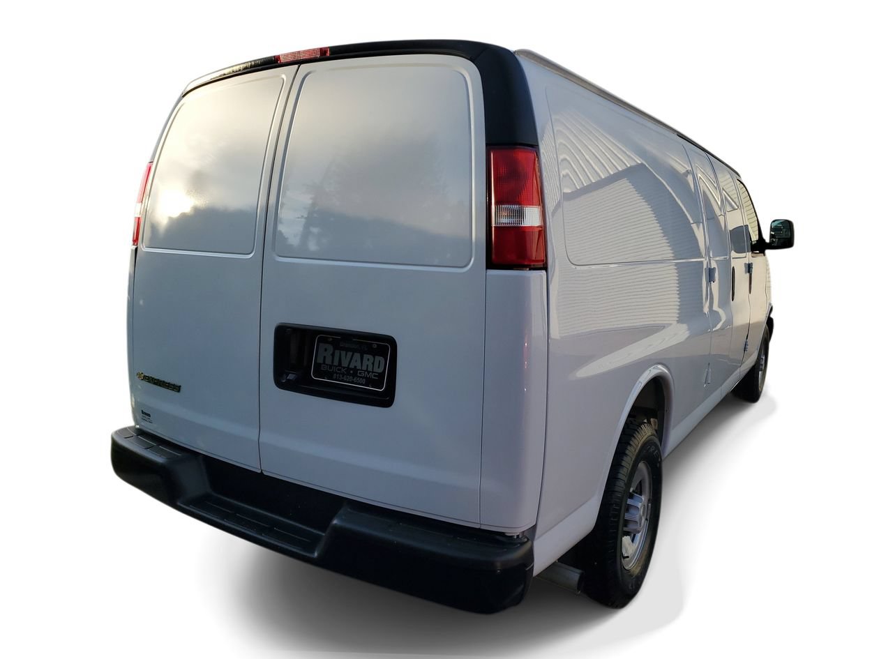 Used 2025 Chevrolet Express 2500 Extended w/ Driver Convenience Package RWD image 4