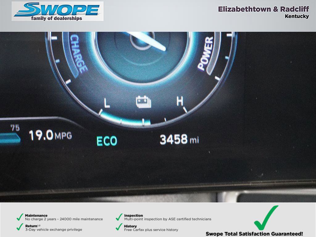 Certified 2025 Hyundai Elantra Limited image 17