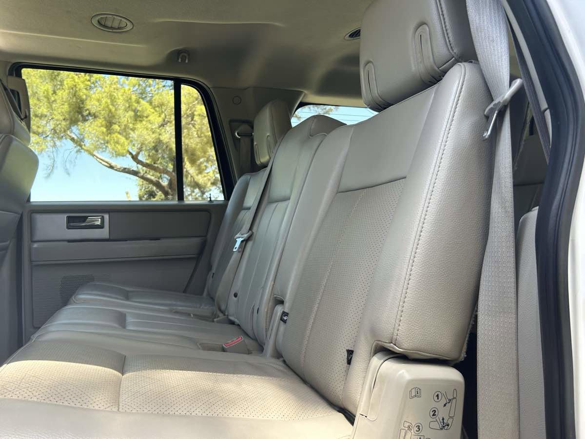Used 2011 Ford Expedition EL Limited w/ 301A Rapid Spec Order Code image 27