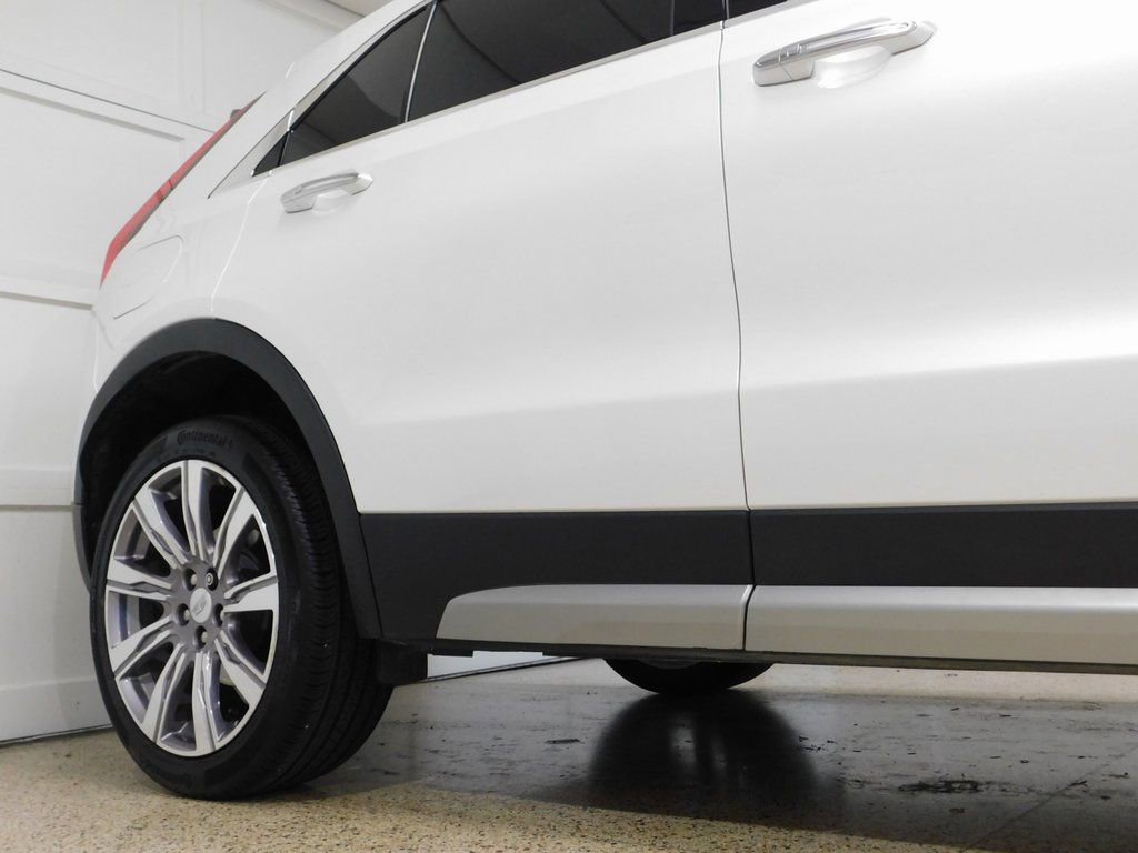 Used 2021 Cadillac XT4 Premium Luxury image 12