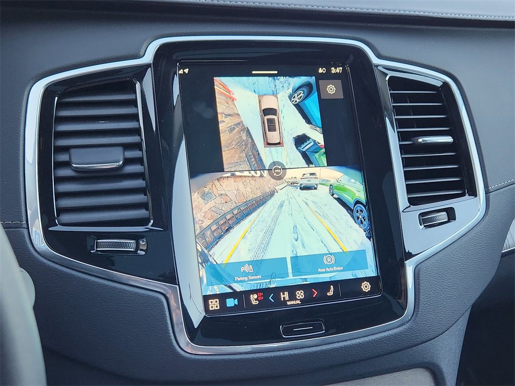 Used 2025 Volvo XC90 T8 Ultra w/ Protection Package Premier image 14